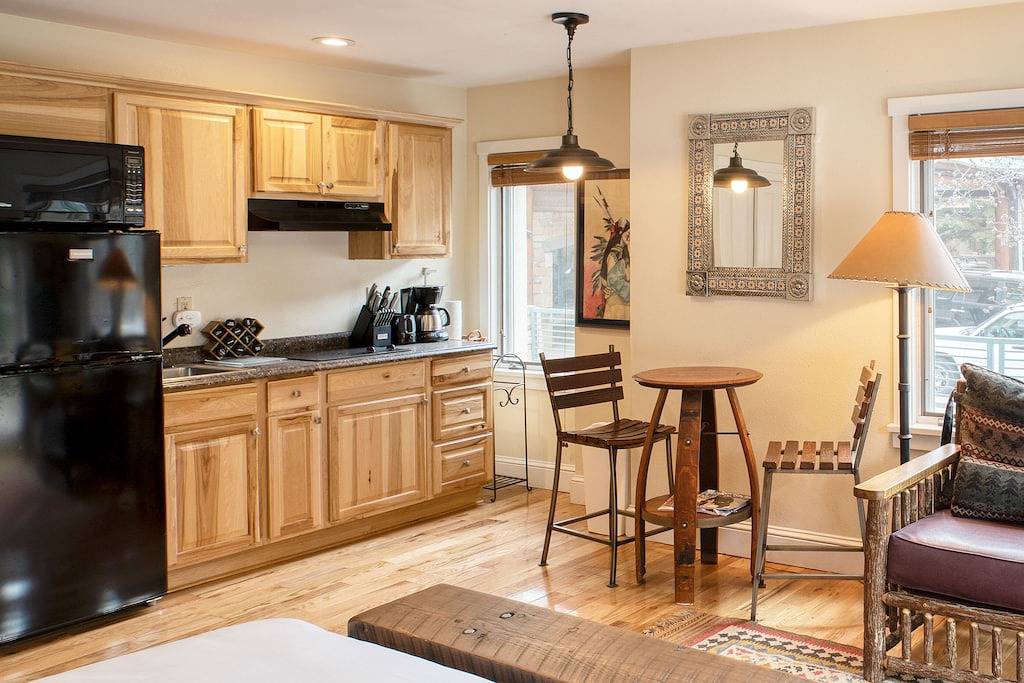 Ganze Wohnung, Blue Mesa Lodge 23C by Avantstay | Functional Ski In/Ski Out Studio w/ Balcony in Mountain Village, Telluride Ski Resort