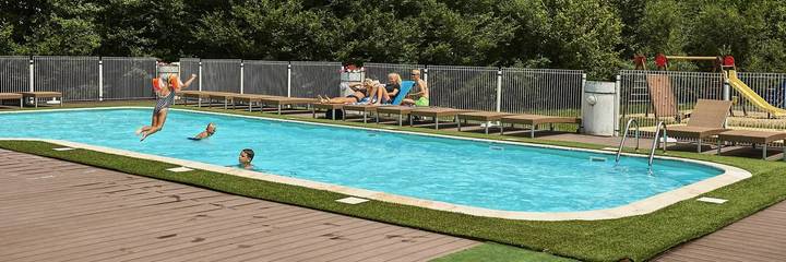 Villa pour 6 personnes, avec piscine et terrasse, animaux acceptés en Midi-Pyrénées