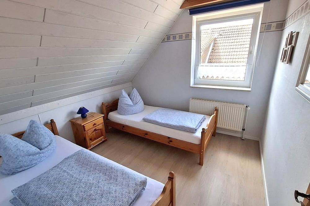 Ganze Wohnung, Reihenhaus 1 / Gästehaus zur alten Schmiede in Neugarmssiel, Wangerland