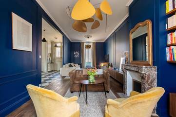 Location de vacances pour 12 personnes, avec jardin et terrasse à Boiscommun