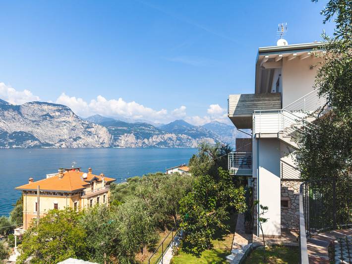 Apartamento inteiro, La Maison Blanche in Brenzone, Pré-Alpes de Garda