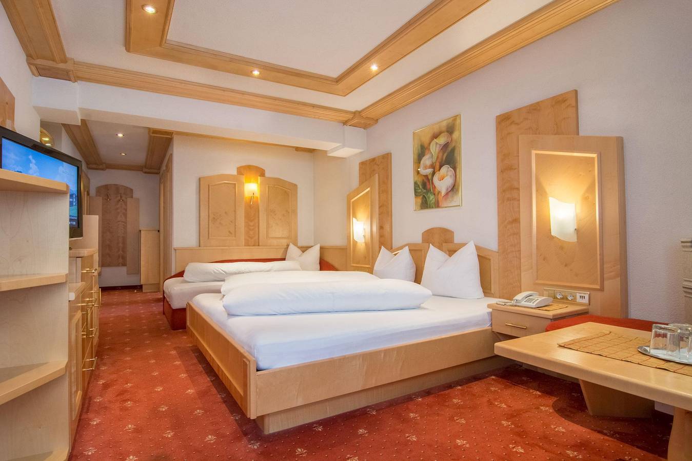 Entire holiday apartment, Doppel/ Dreibettzimmer Deluxe in Ischgl, Verwall mountains