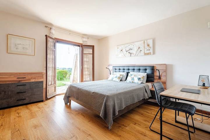 Villa Antibes, piscine privée, très belle vue mer in Antibes, Côte méditerranéenne (France)