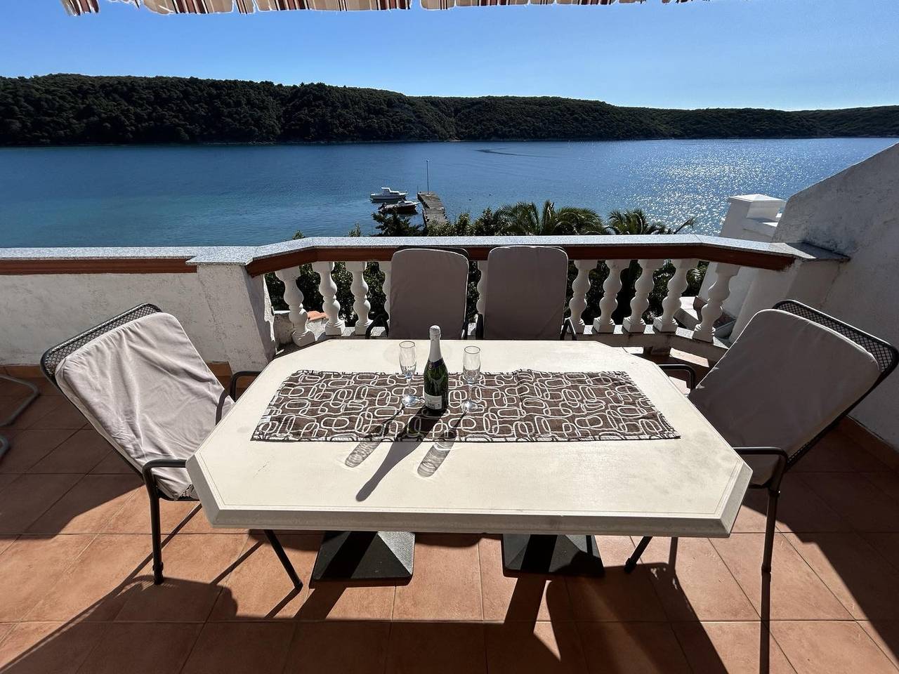 Entire apartment, One bedroom apartment near beach Kampor, Rab A-15310-c in Kampor, Rab