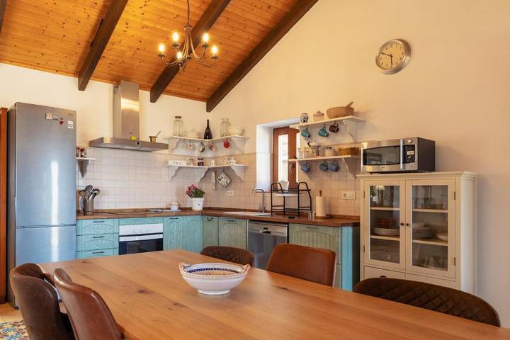 Casa rural para 6 personas, con terraza, Se admiten mascotas en Campo de Gibraltar - 3