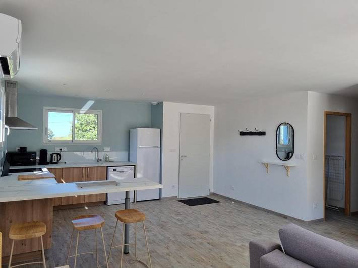 Gîte pour 5 personnes, avec terrasse et vue, animaux acceptés à Saint-Palais (Gironde) - 4