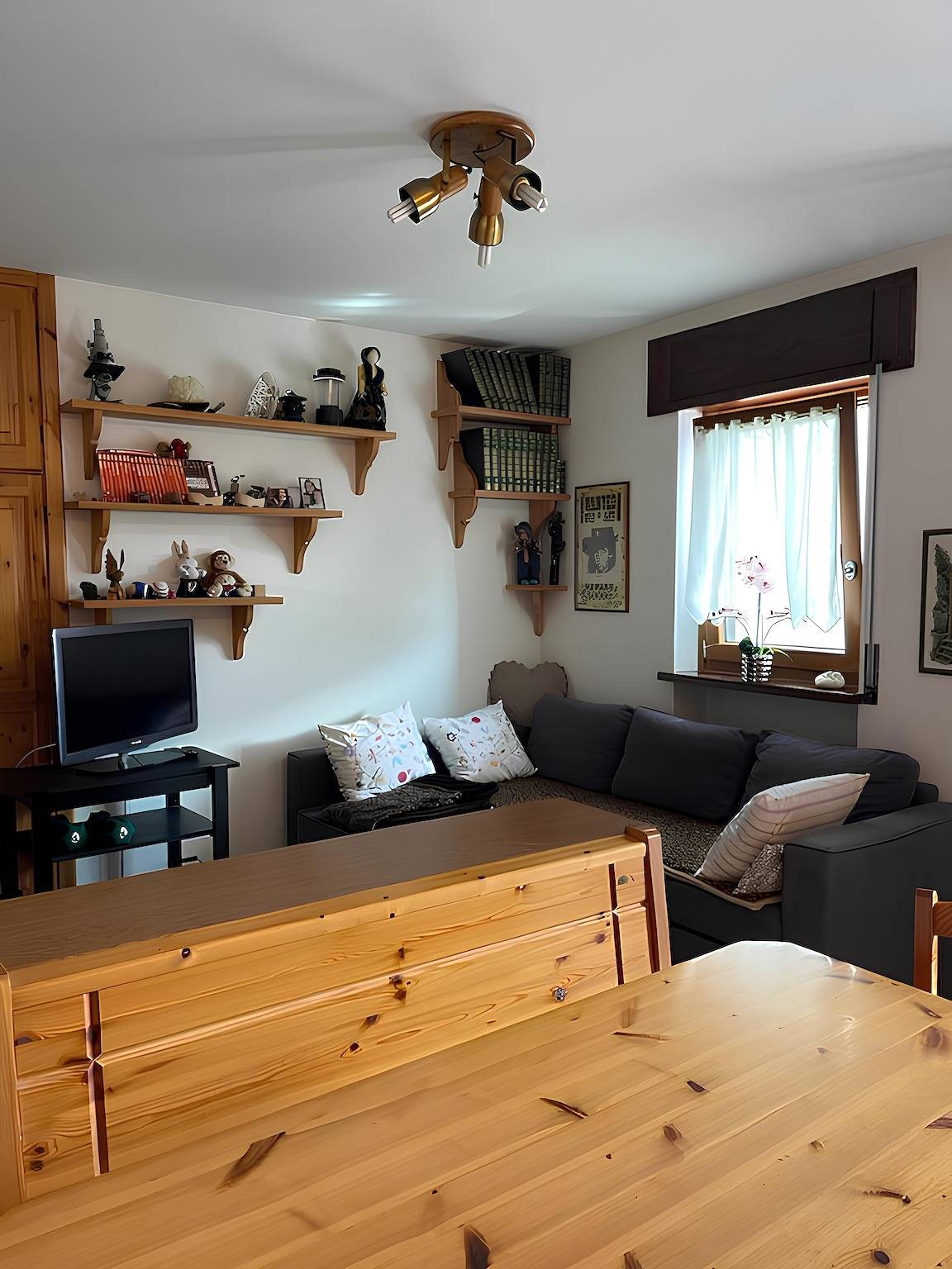Ganze Wohnung, Ferienwohnung 'Ciasa De Pauli' mit Bergblick, Balkon und Wlan in Domegge di Cadore, Östliche Dolomiten