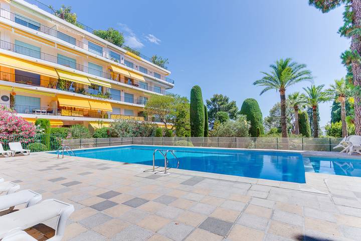 Gîte pour 4 personnes, avec balcon ainsi que piscine et jardin à Cap-d'Ail - 4