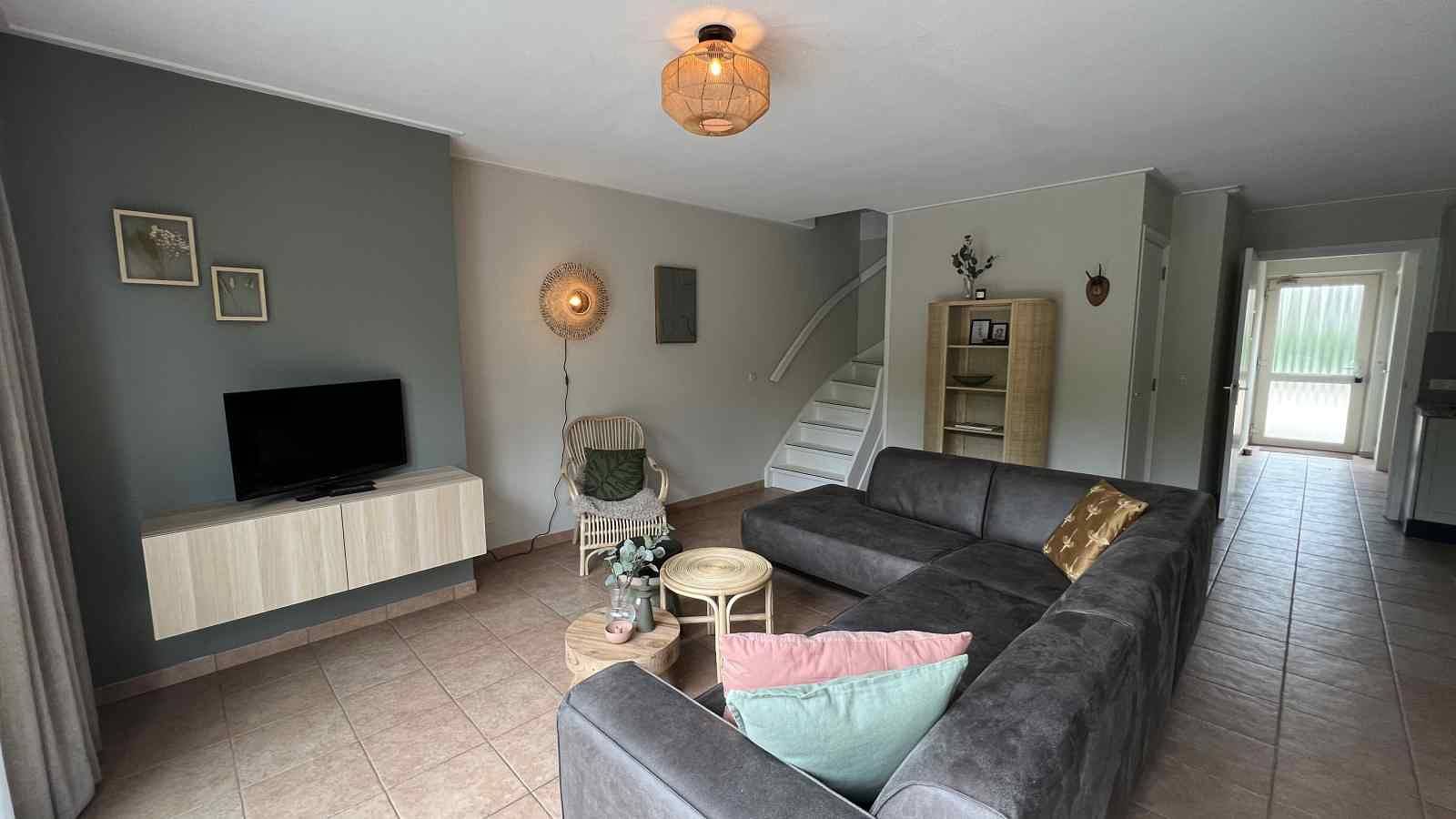 8 persoons woning met sauna en geschikt voor mindervalide in de bossen in Winterswijk in Winterswijk, Achterhoek