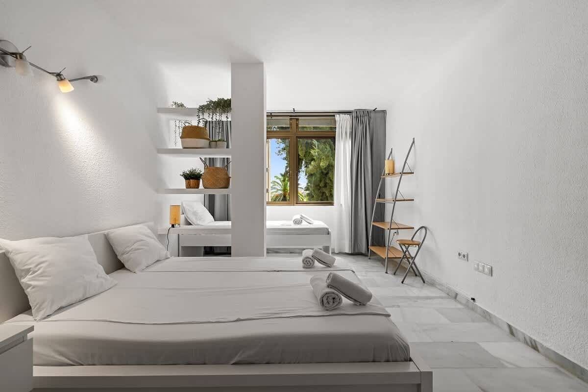 Appartement entier, Appartement de vacances pour 6 personnes avec jardin in Málaga (Este), Malaga