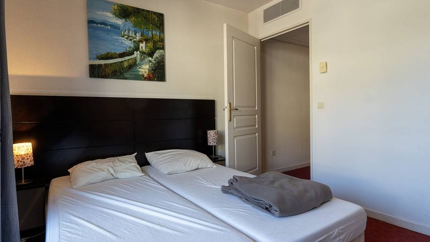 Gîte pour 2 personnes, avec balcon et piscine à Grasse - 2