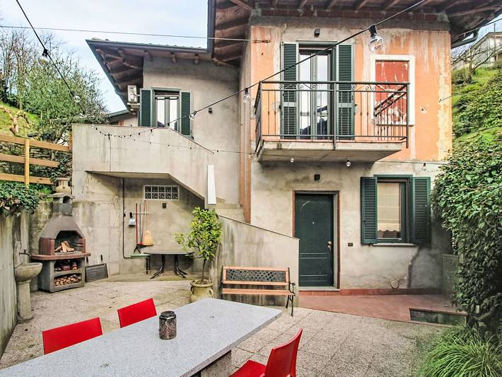 Ferienhaus für 4 Personen, mit Garten, mit Haustier in Comune di Luino