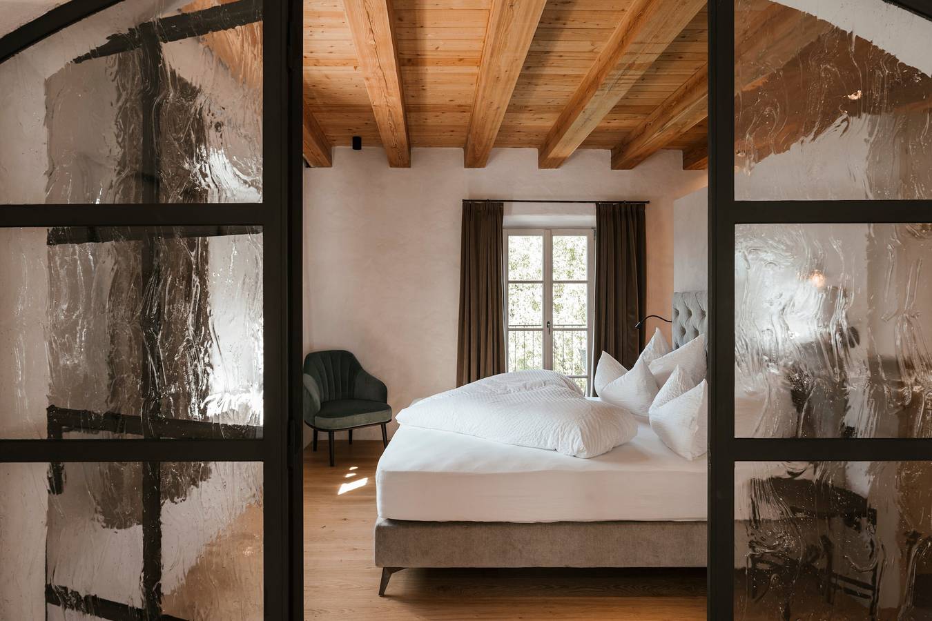 Entire apartment, Apartment "Ludwig" with Mountain View, Private Terrace and Wi-Fi in Nals, Nonsberg Group