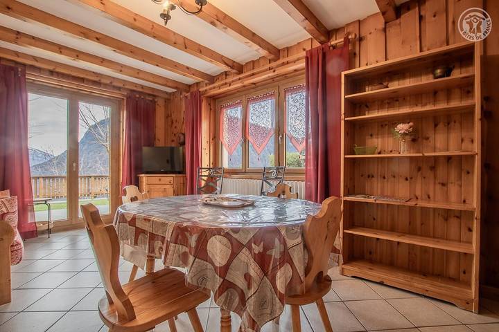 Gîte pour 4 personnes, avec vue ainsi que terrasse et jardin à Saint-Pancrace - 3