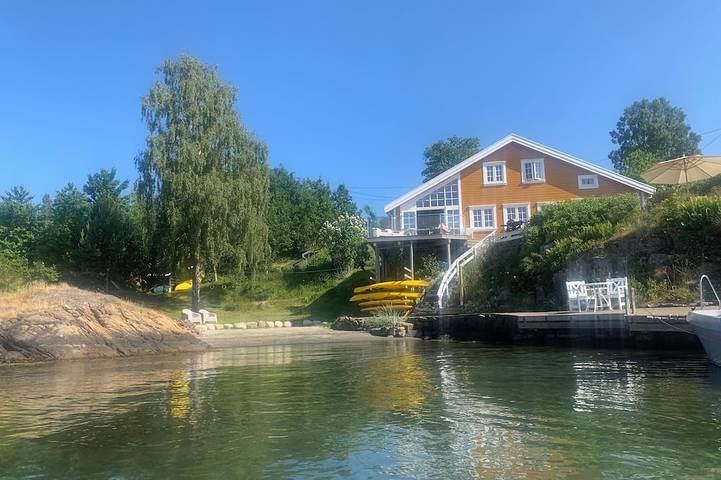 Ferienhaus für 10 Personen, mit Garten in Arendal