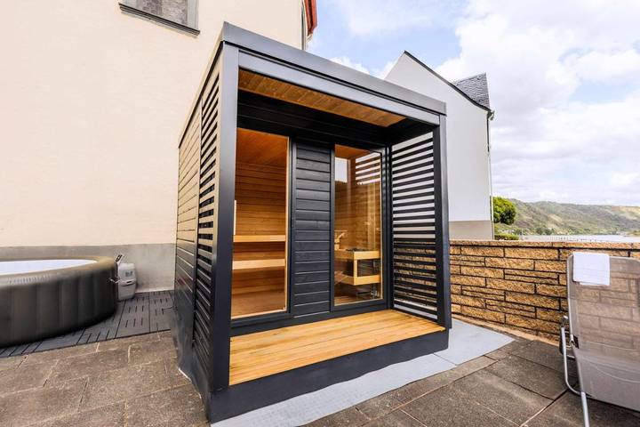 Villa für 24 Personen, mit Sauna und Garten sowie Pool und Whirlpool, mit Haustier in Loreley - 2