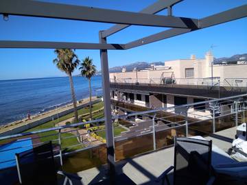 Ferienwohnung für 4 Personen, mit Terrasse und Pool in Montroig Bahia