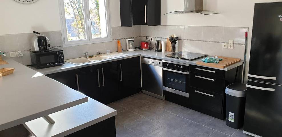 Location de vacances pour 6 personnes, avec vue et jardin, animaux acceptés à Cressensac - 3