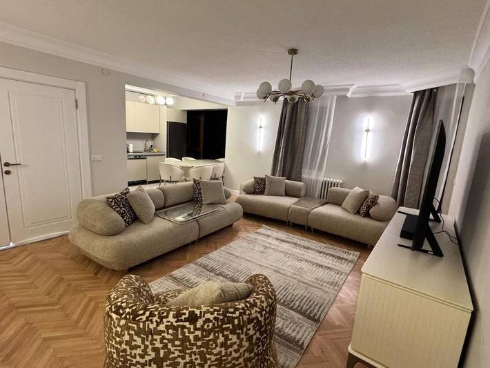 Apartamento de vacaciones para 12 personas, con vistas y jardín - 1