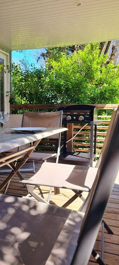 Camping pour 4 personnes, avec piscine et terrasse à Ruoms - 4