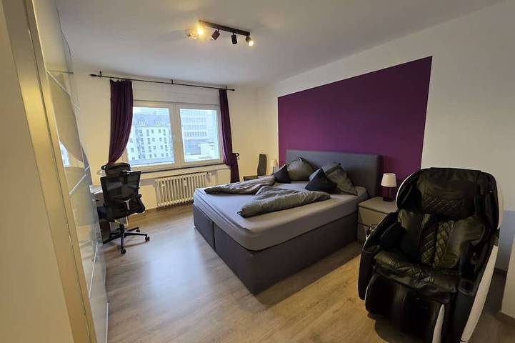 Ganze Wohnung, Business Apartment ab 30 Nächten – 80 m², 2 Schlafzimmer in Leverkusen, Bergisches Land