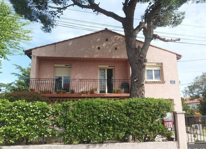 Appartement de vacances pour 9 personnes, avec vue ainsi que jardin et balcon