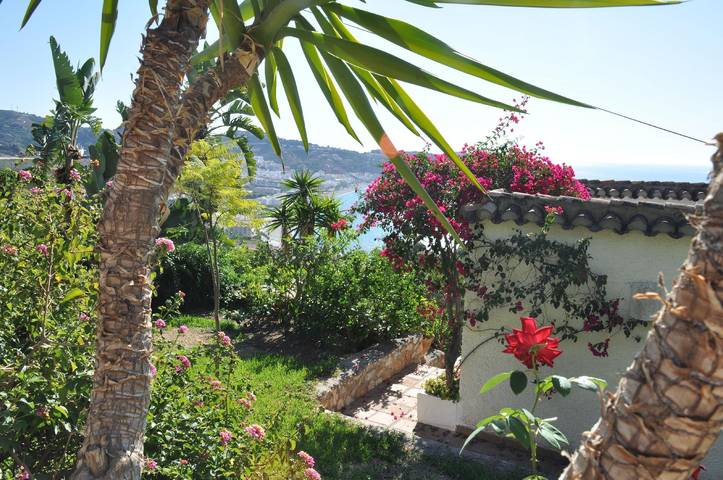 Casa rural para 6 personas, con terraza y jardín en La Herradura - 4