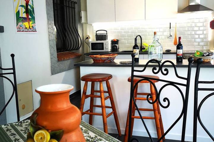 Gîte pour 5 personnes, avec terrasse à Gorbio