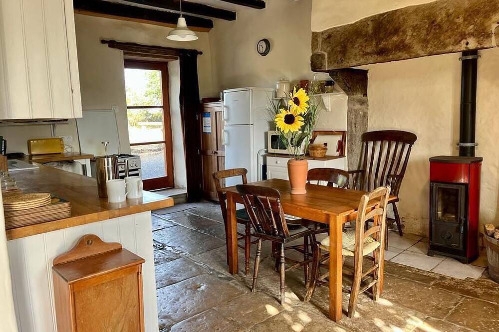 Charmante ferme indépendante avec piscine privée. in Lizant, Vienne (France)