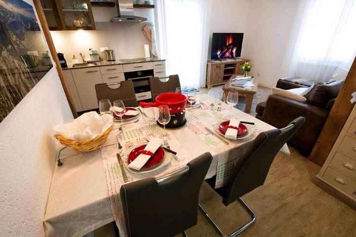 Ferienwohnung für 5 Personen, mit Garten in Sattel