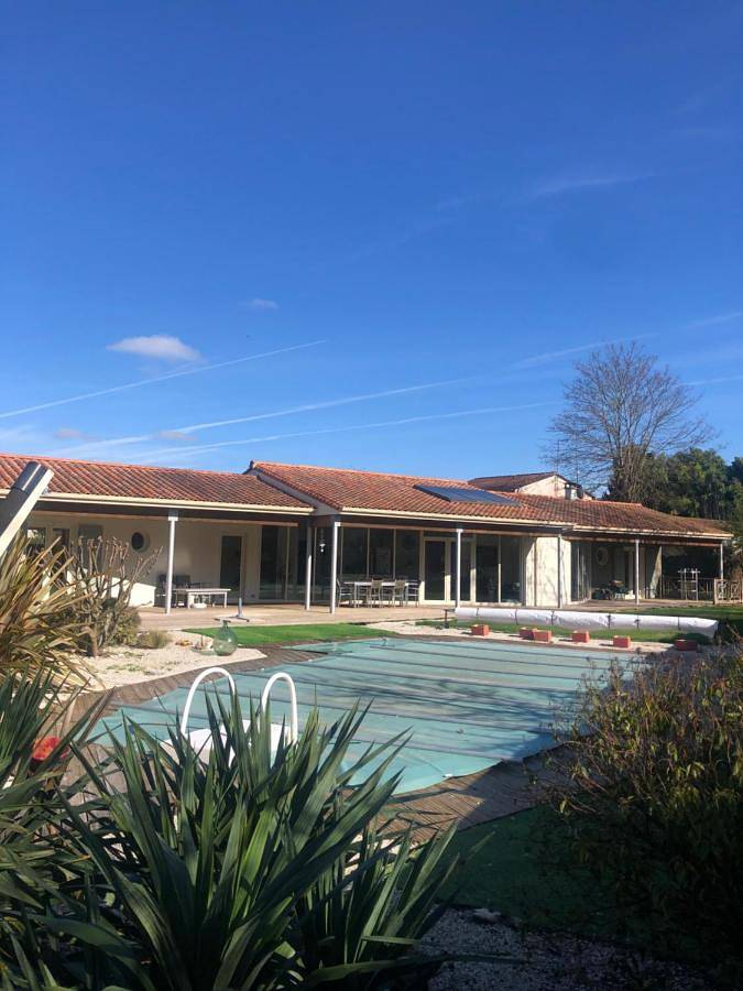 Deluxe King Room in Barbezieux-Saint-Hilaire, Charente