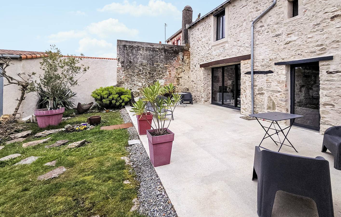 Acogedor apartamento de 80 m² con jardín cerca del centro de Bourgneuf-en-Retz in Bourgneuf-en-Retz, Côte de Jade