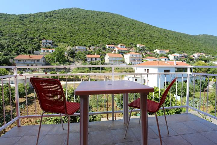 Smještaj za odmor za 6 osoba, s Balkon/terasa u Trpanj
