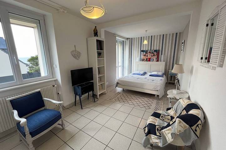 Location de vacances pour 10 personnes, avec jardin et terrasse, animaux acceptés dans Plage des Sables Blancs - 2