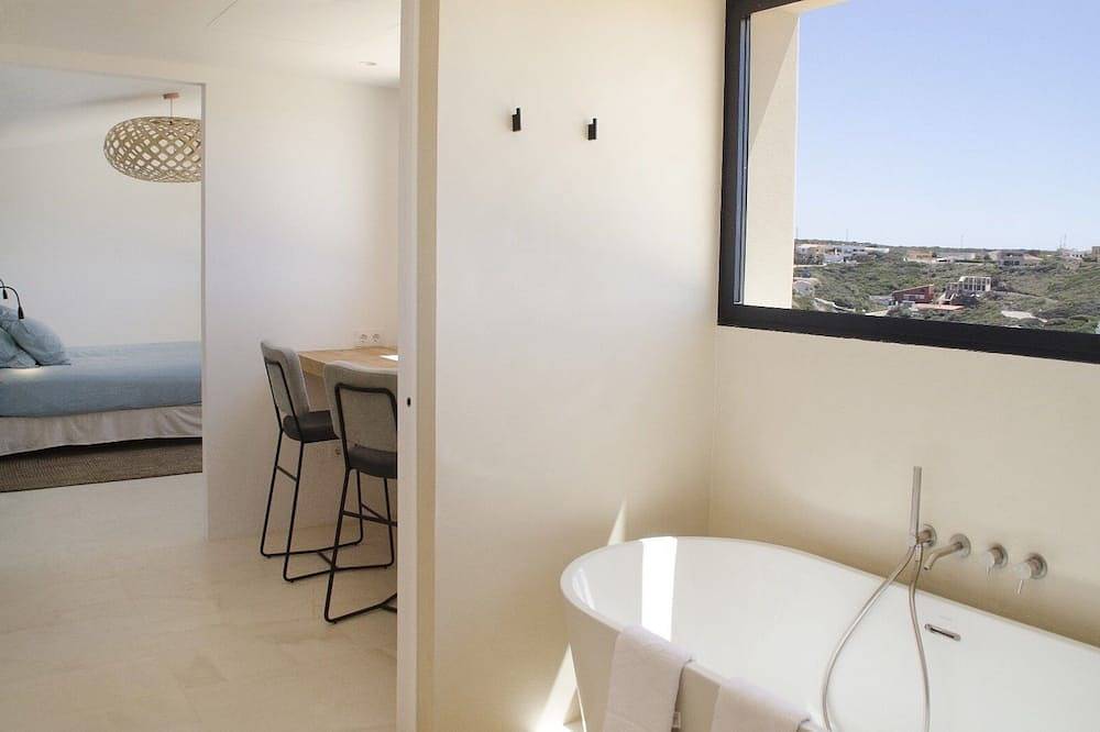 Prestigious villa in Menorca - Cala Llonga in Cala Llonga (Menorca), Mahon