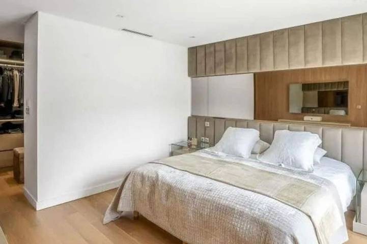 Location de vacances pour 8 personnes, avec jardin et sauna à Thiais - 3