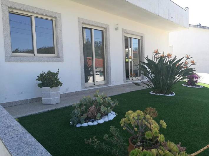 Apartamento de férias para 4 pessoas, com jardim e vista em Guimarães