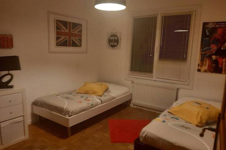 Location de vacances pour 6 personnes, avec Terrasse et Jardin à Castelginest - 4