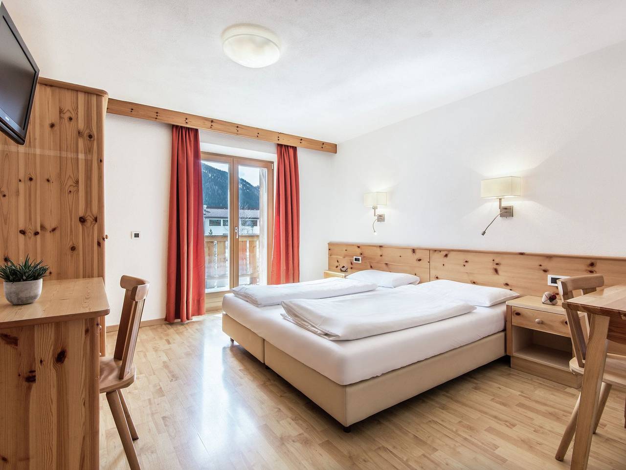 Ganze Ferienwohnung, Garni Medesc - Doppelzimmer Superior +1 in La Villa, Abtei