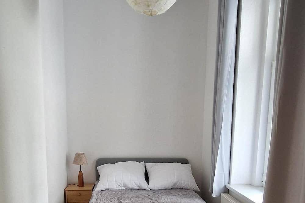 Ganze Wohnung, Ferienwohnung zum Schloss - Ferienwohnung, Badewanne, Wc, 1 Schlafraum in Plauen, Chemnitz und Umgebung