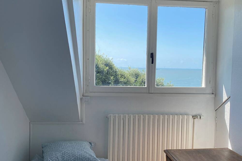 Villa face mer,Pornichet, les pieds dans l'eau in Pornichet, Côte d'Amour