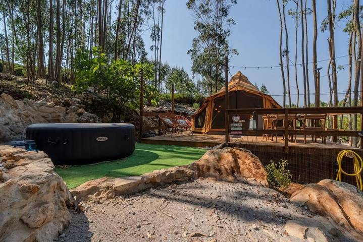 Tenda para 4 pessoas, com terraço e jardim e ainda vista em Reguengo Grande