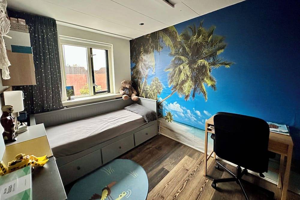 Appartamento intero, Cozy private bedroom near train station in Maarssen, Bestuur Regio Utrecht