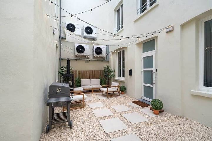 La Savonnière in Brussel, Brussel en omgeving