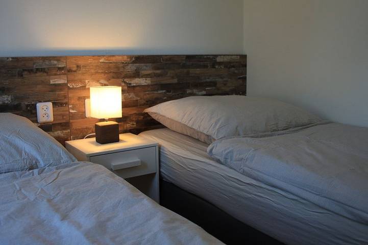 Bungalow für 6 Personen, mit Terrasse und Garten in Medemblik - 2