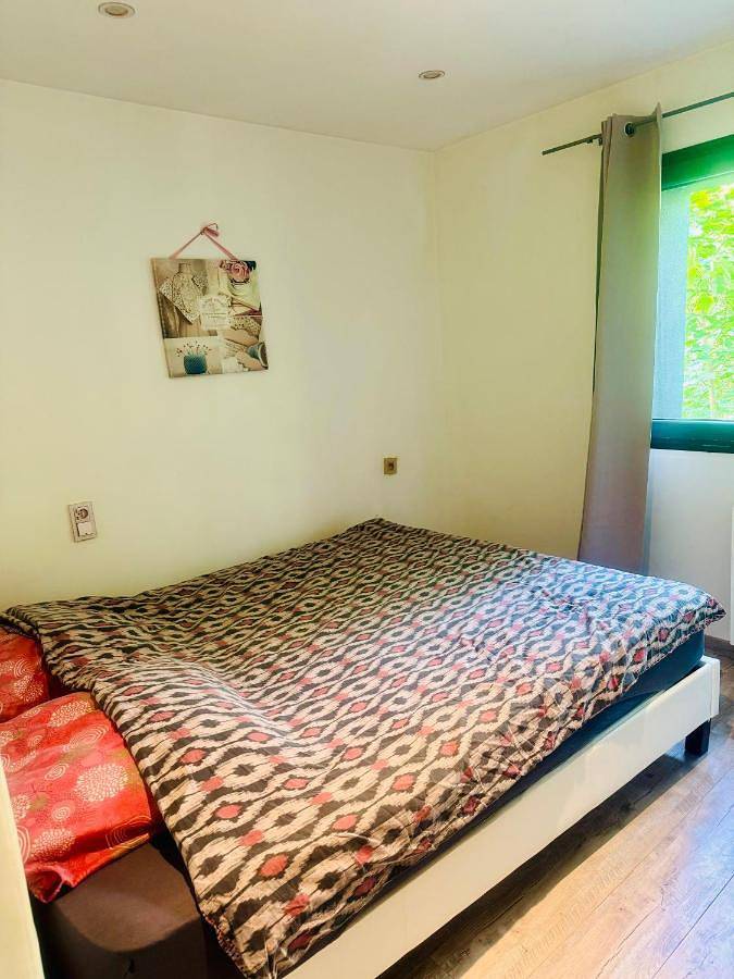 Gîte pour 5 personnes, avec jardin à Montmorency - 4