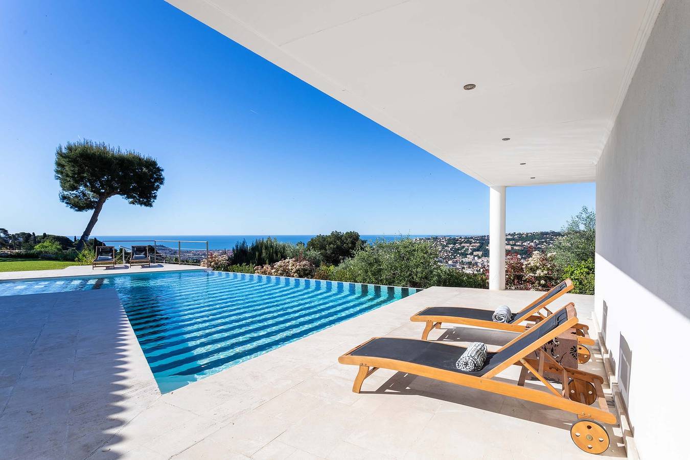 Villa  Adriana Vi4411 By Riviera Holiday Homes in Nice (France), Mediterranean Coast (France)