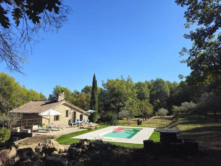 Casa de vacaciones para 8 personas, con piscina y jardín - 1