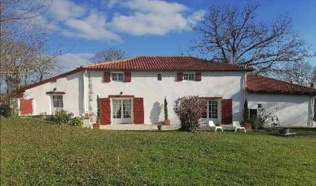 Double Room with Garden View in Mouguerre, Région de Bayonne