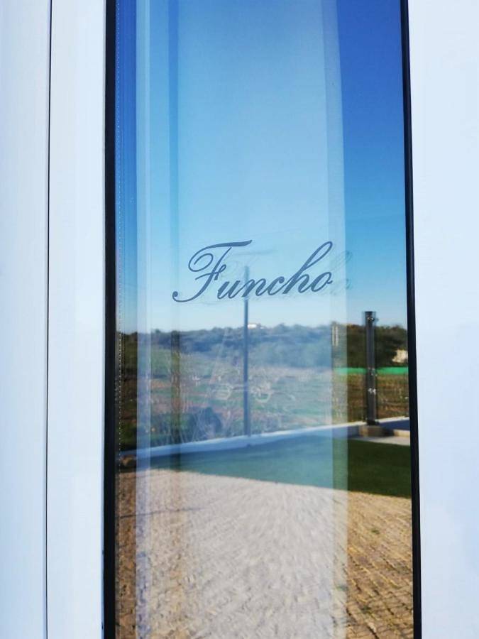 Chambre d’hôte pour 2 personnes, avec jardin ainsi que vue et piscine à Moncarapacho - 4